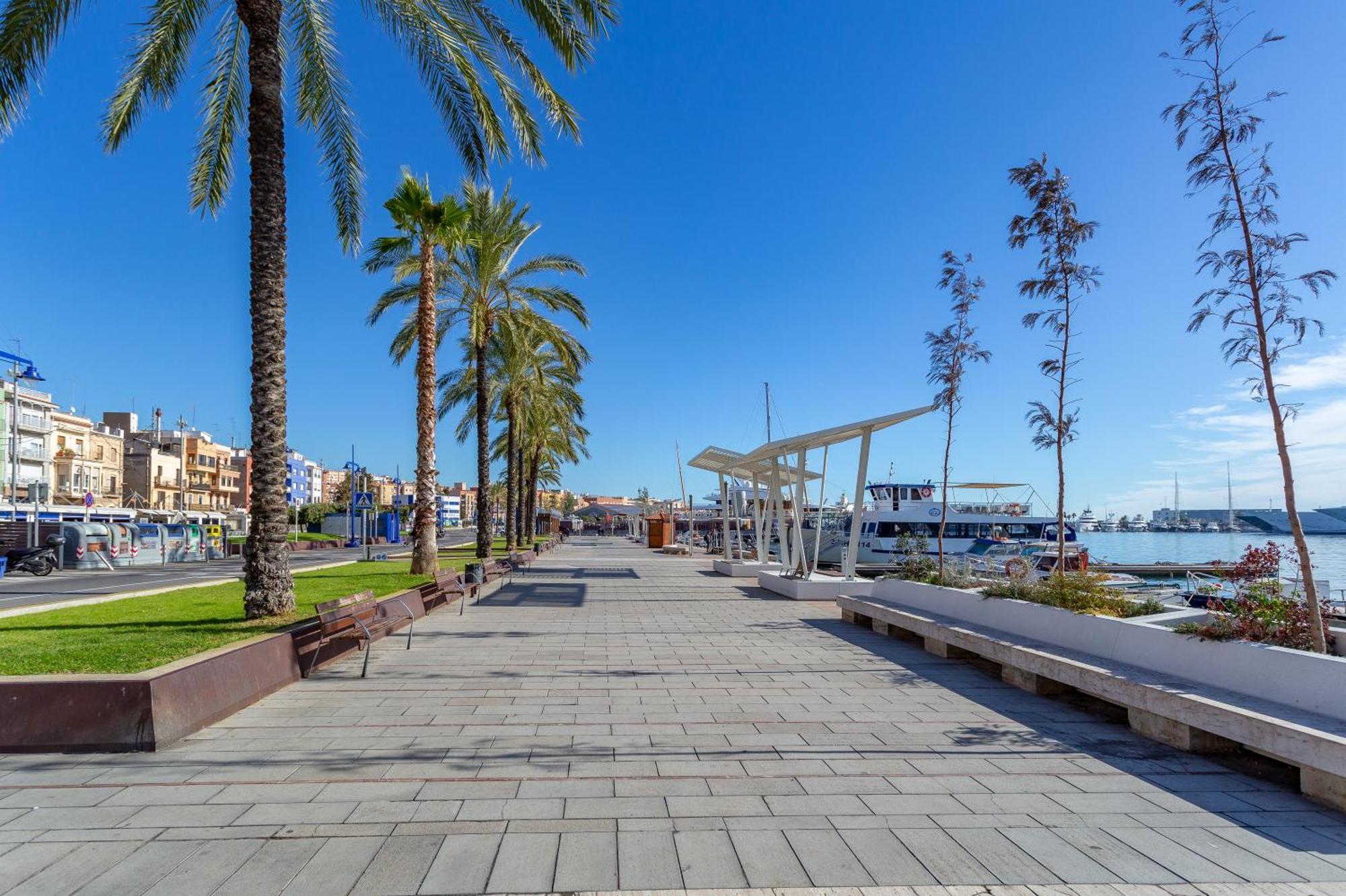 Cosy Apartment. 10Min Walk To The Beach & Train Tarragona Esterno foto